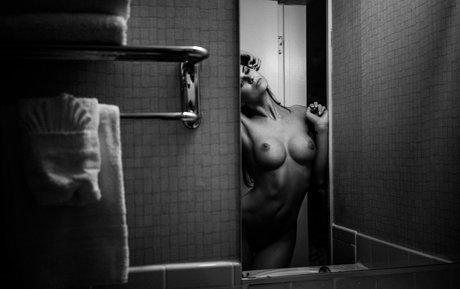 Kesler Tran pornstar adult img