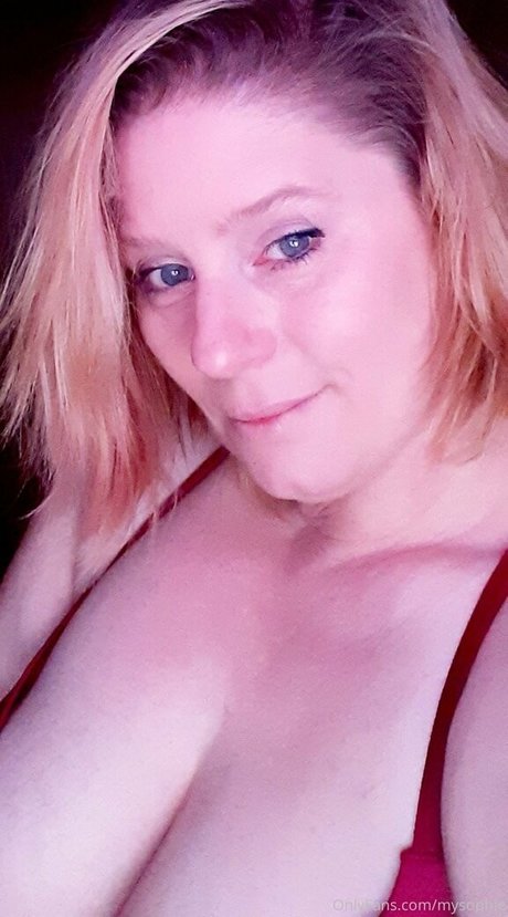 mysophie hot pornstar photo