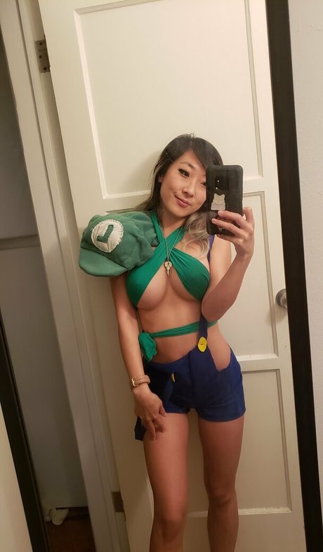 nekomuneca model high quality img