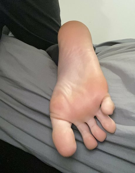 sfetishh pretty model photo