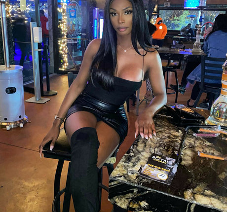 Bianca Cash naked actress images