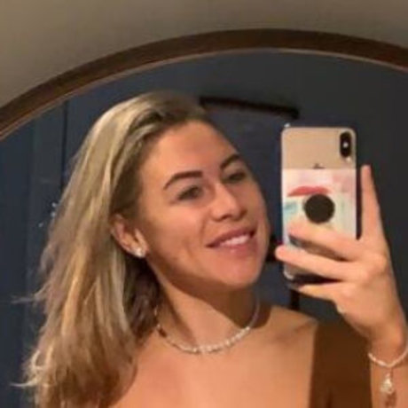 MissDarlingCM perfect pornstar images