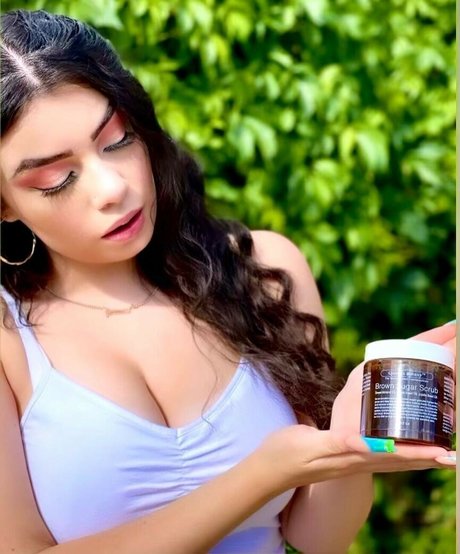 Lilbittyliv pornstar top galleries