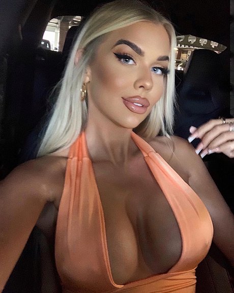 Sylvijaa hot star picture