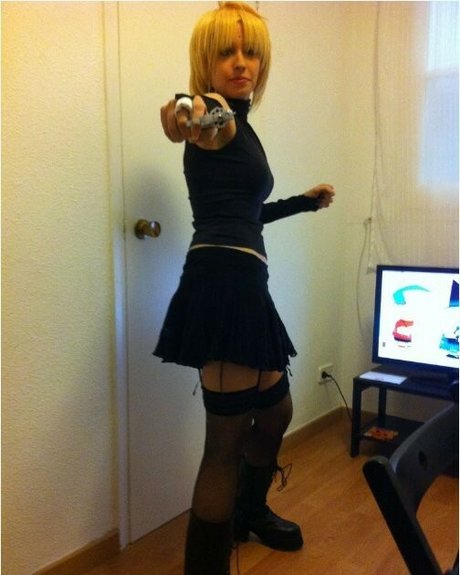 Chio Uyuni exclusive star image