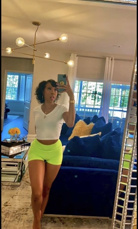 Alleyesondee sexy star archive