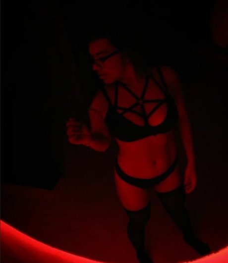 Diochyperez Nerdy free actress galleries