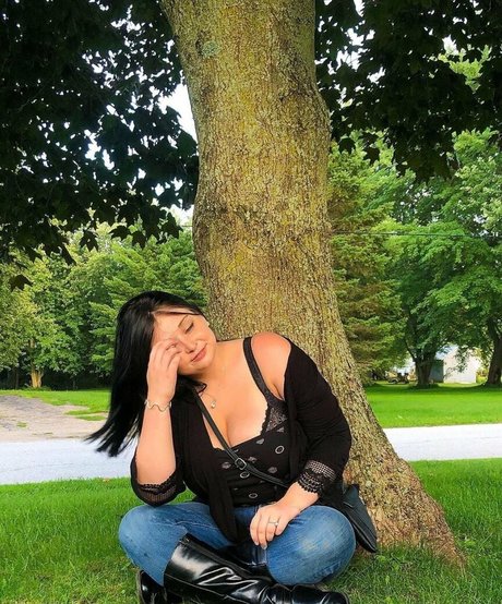 Emaliehall Profile pic