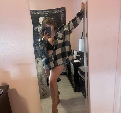 Emaliehall naked pornstar galleries