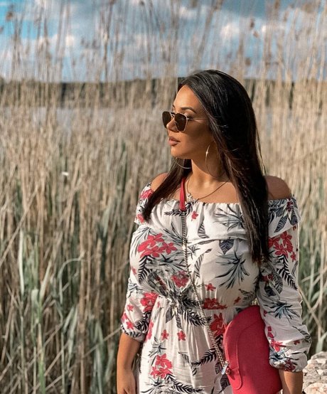 Emina Jahi model porn pictures