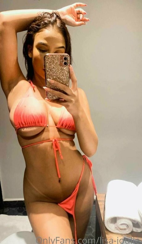 lisa joulie model nice pic