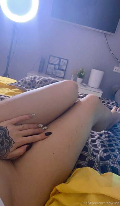 edwiina pretty actress pic