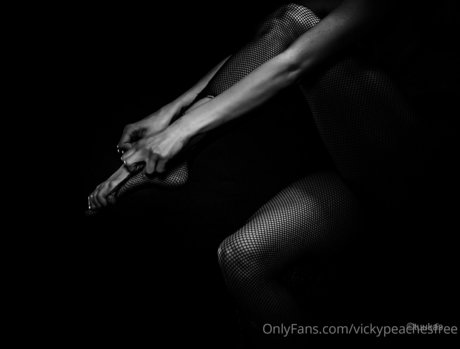 vickypeachesfree pornstar adult photo