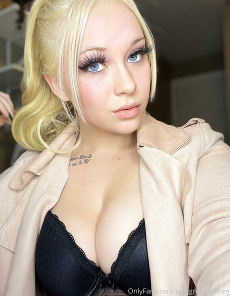 tayagreenleefree model perfect pictures