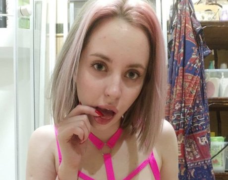 marinalee12 adult model images