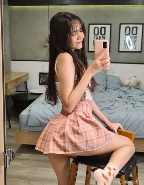 isabellefree perfect actress img