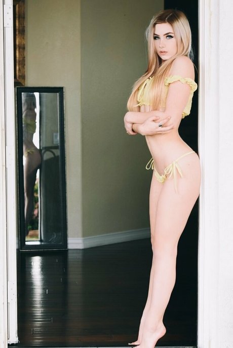 princessauroara adult star images