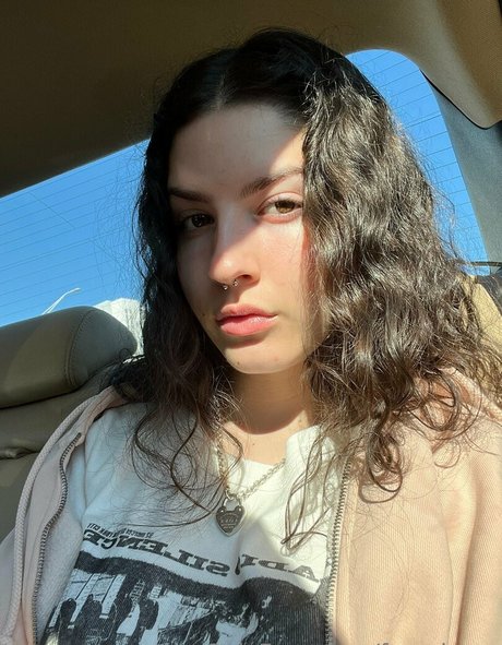 Frenchava sexy star photos