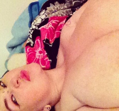 RainIsWet model erotic image