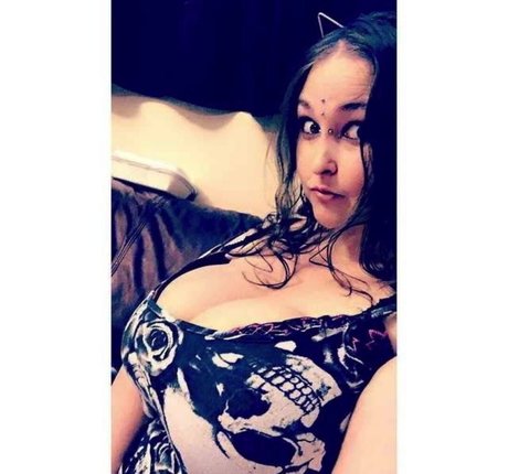 RainIsWet pornstar adult images