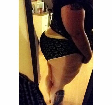 public xxx onlyfans exclusive pic