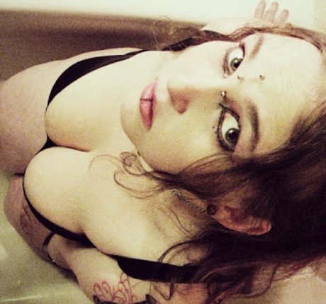 RainIsWet free model galleries