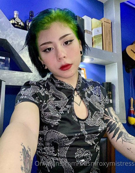 bdsmroxymistress model sex galleries