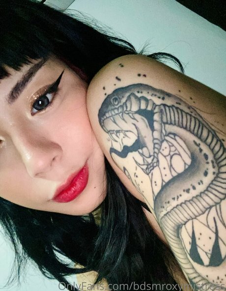 bdsmroxymistress star pornographic archive