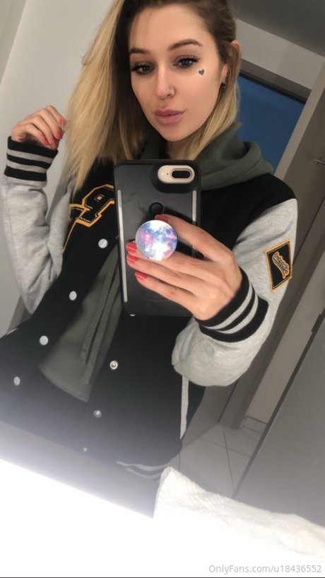 echte zwillings-onlyfans kunst fotos