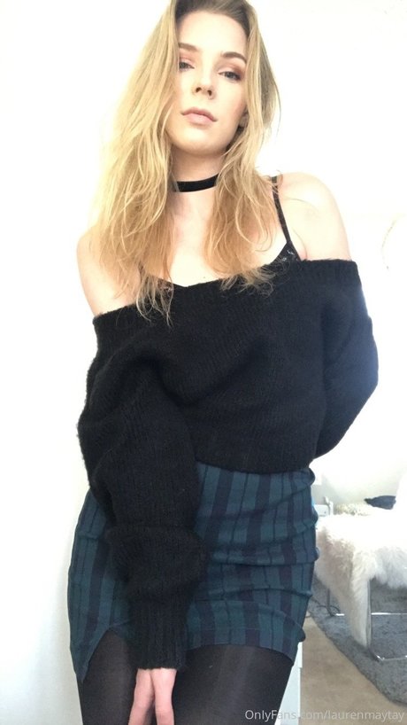 junge milf onlyfans sexy heiße galerie