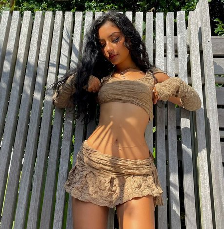 amateur-swinger onlyfans top sexy foto