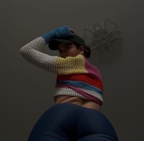 Maryana Ro kostenlose erotische galerien