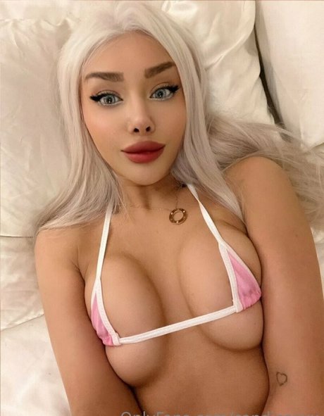 Candice Kloss exklusive kunst bilder