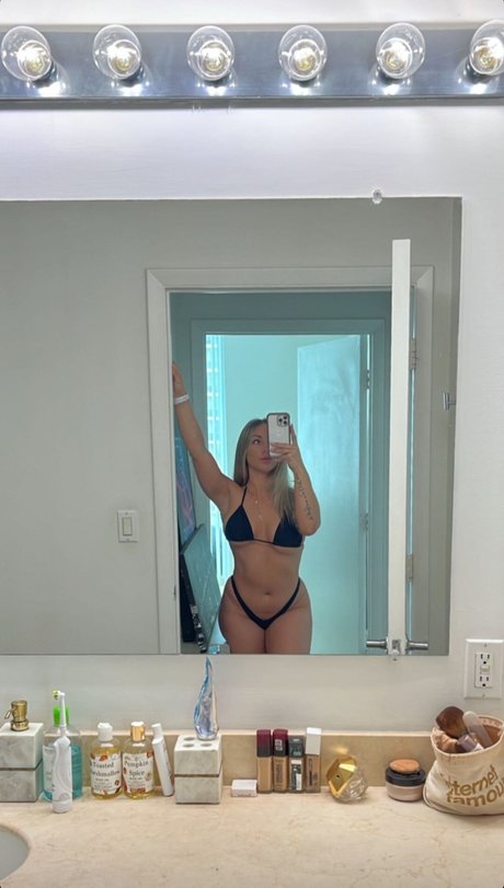 Marine Sainte erotische heiße galerien