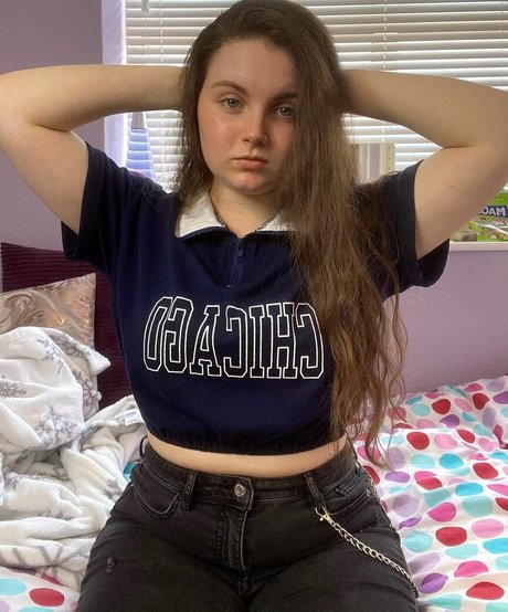 bustybritishbrunette hübsche galerien