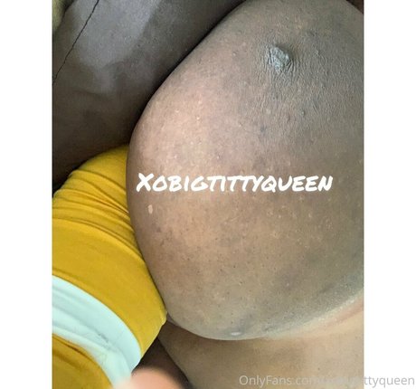 XoBigTittyQueen kostenlose sexy galerie