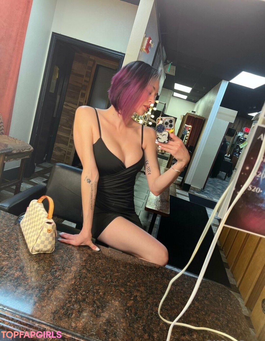 Silfy Star nacktheit fotos