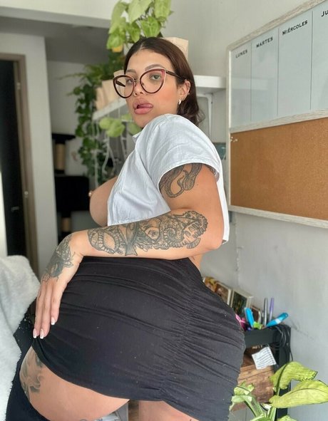 Marcela Guzman sexy nackten bilder