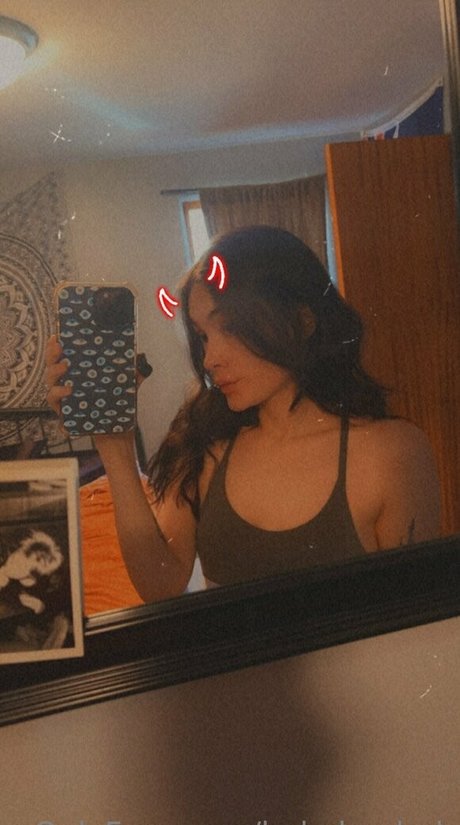 dunkle brustwarzen onlyfans nackt perfekte bilder