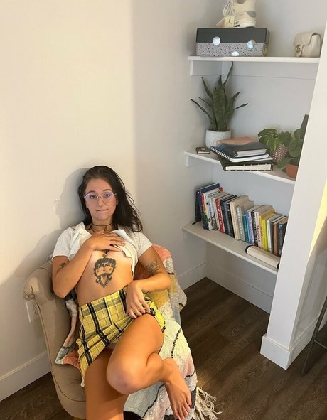 blonde teen onlyfans hübsche nackte bild