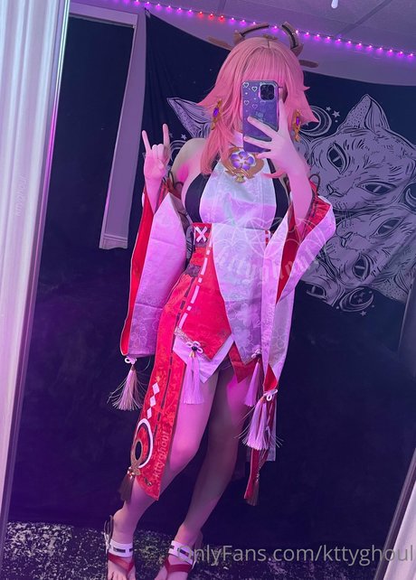 kttyghoul exklusive freie bild