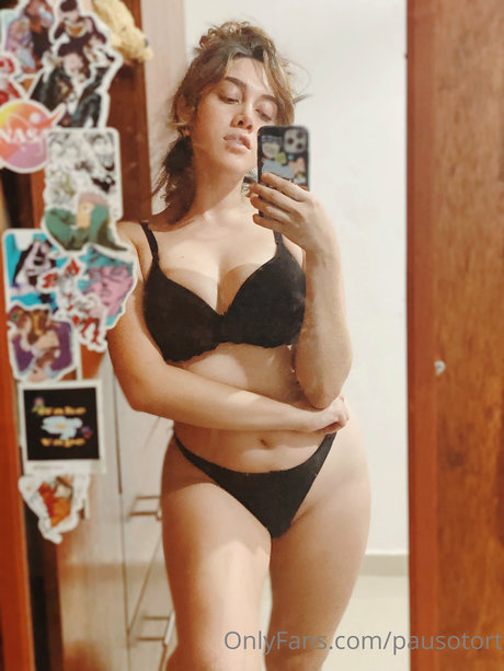 lesbische onlyfans kunst nackte archiv