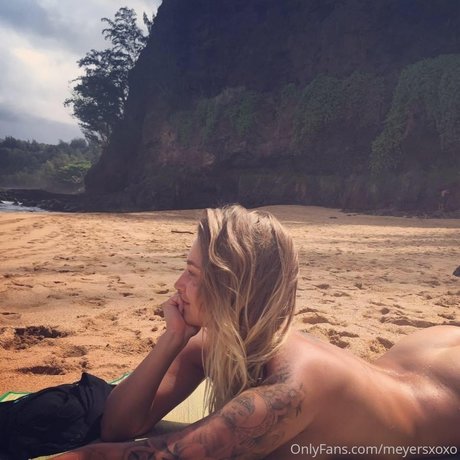 Aimee Lynn model erotische foto