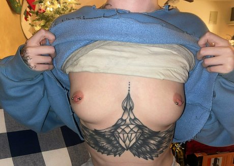 CreamQueen nackten bild