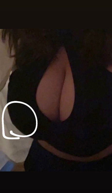 Sara B kostenlose sexy bild