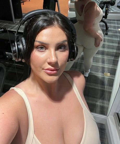 blonde sekretärin onlyfans kunst hd galerie