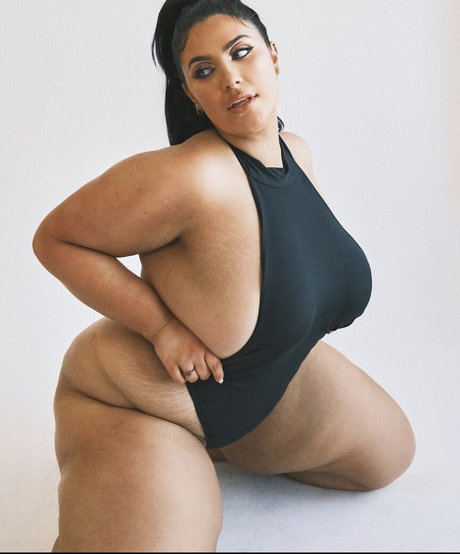 thailändische teen-onlyfans erwachsene foto