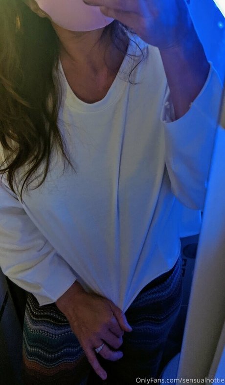 Sensualhottie porno pornostar bilder