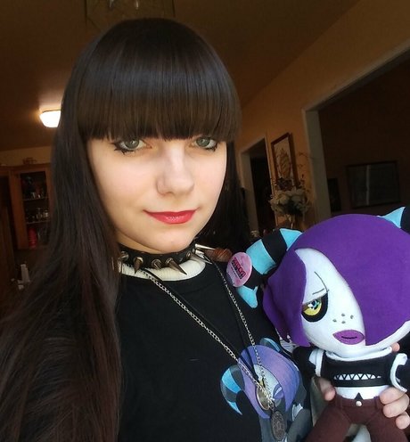 morbidmist model schöne archiv