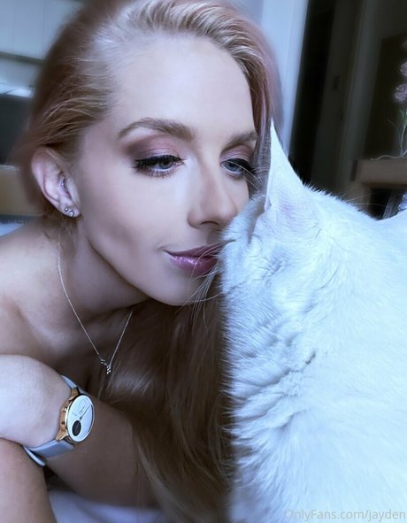 gfejayden schauspielerin hd fotos